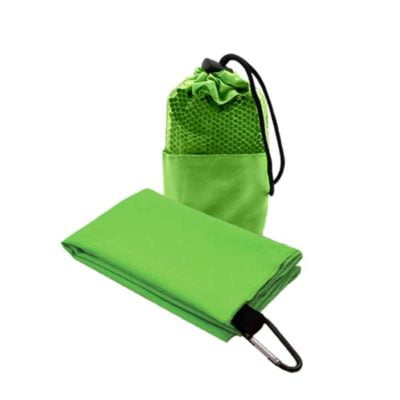 Suede Microfibre Sport Towel in Mesh Pouch GREEN