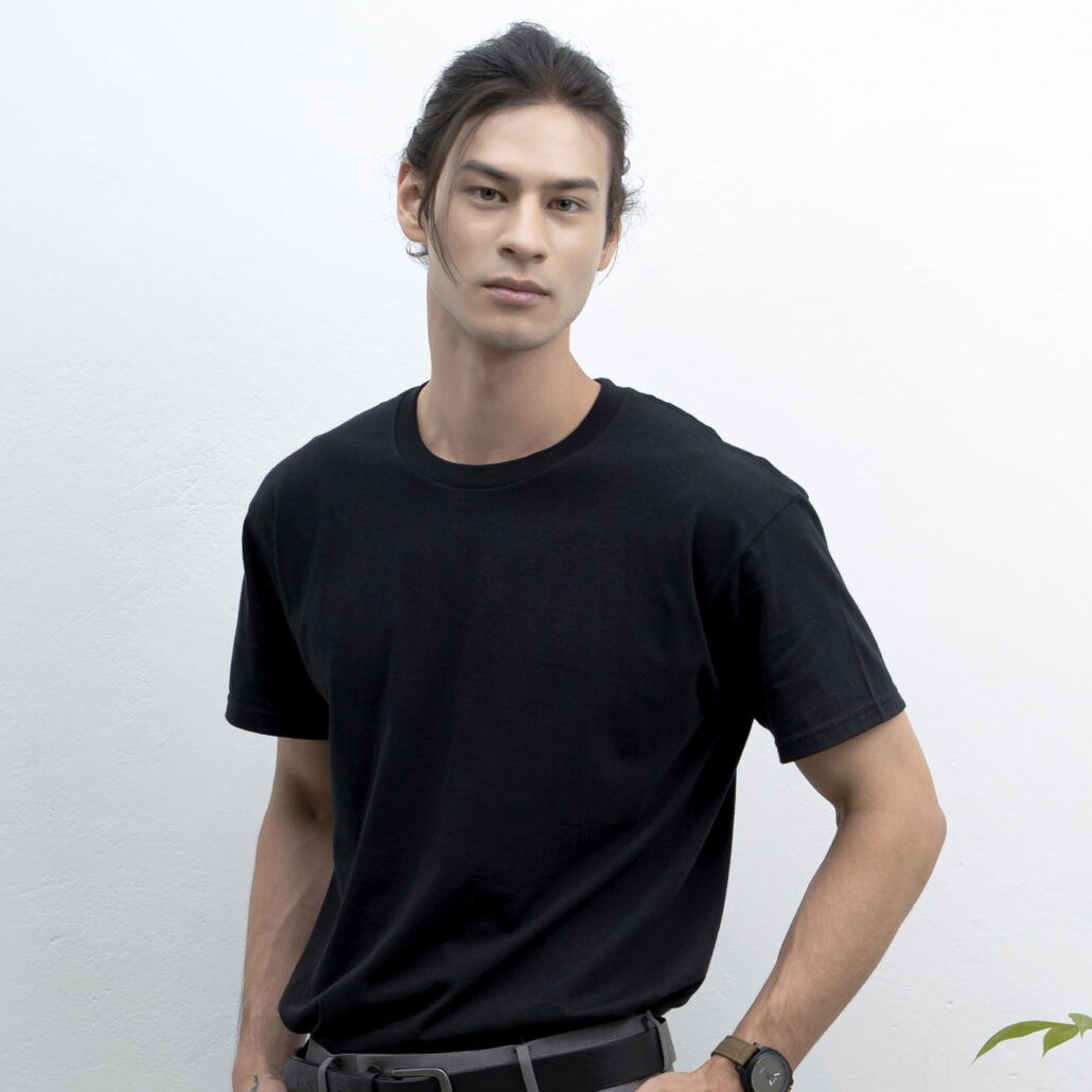 Gildan Ultra Cotton Adult T-Shirts 2000 24-25 model 3